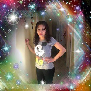 Meet your Posher, Isabel